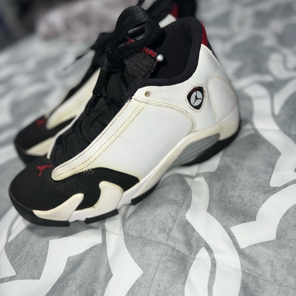 2014 Jordan 14  black toe - Picture 2 of 4
